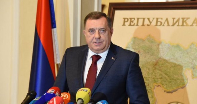 Dodik poručio Crnatku: 'Politički si marginalac! Čučni, u velikoj si nuždi!'