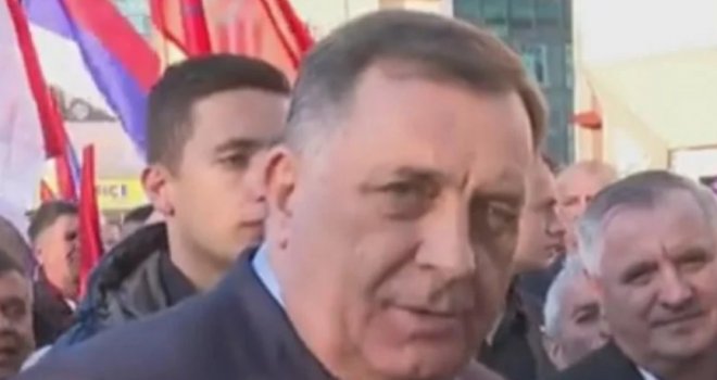 Dodik najavio: Po 100 KM mladima, penzionerima i borcima u RS-u