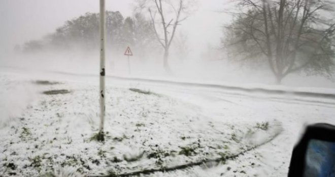 Razorno nevrijeme pogodilo sjever Hrvatske, pričinjene velike štete