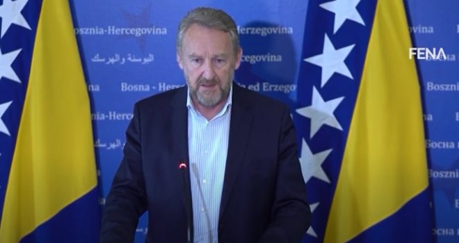 Izetbegović: Nije moguće da prijedlog HDZ-a za izmjene Izbornog zakona prođe kompletnu PSBiH