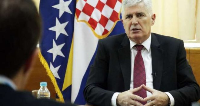 Čović: 'Schmidt će morati nametnuti odluku o izmjenama Izbornog zakona. Očekujem da priču završi do kraja i...'