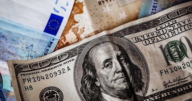 Euro i dolar su skoro izjednačeni - ovo nije zabilježeno već 20 godina! Evo koji su razlozi...