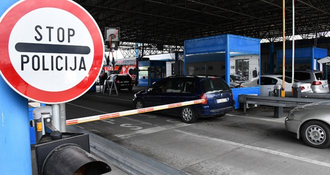 U jeku godišnjih odmora:  Zatvoren granični prijelaz između BiH i Hrvatske