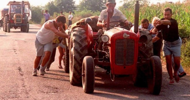 Kako se gradio mit: Milošević je augusta ‘95. cijelu istinu o 'Oluji' Martiću sasuo u lice, a Beograd je 'bežaniju' krajinskih Srba zamijenio 'pogromom'