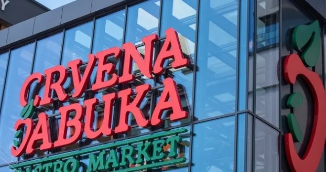 Najbolji poslovni potez godine: Otvaranje gastro marketa Crvena jabuka u centru Sarajeva, a evo ko su ostali laureati... 