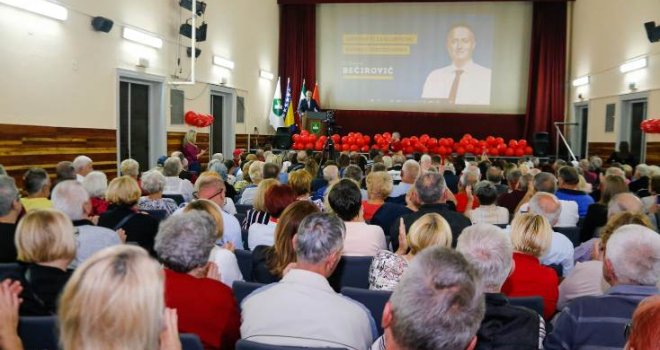 Jedini sam kandidat koji je građanima ponudio plan... Na čelu države trebaju biti ljudi sa vizijom za budućnost!