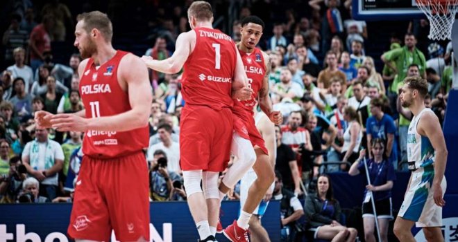 Senzacija na Eurobasketu: Poljska u dramatičnoj završnici eliminirala Sloveniju i izborila polufinale