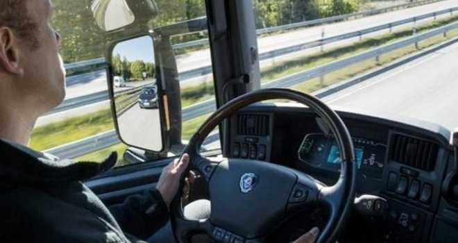 Vozač žestoko kažnjen: Autobusu iz BiH na točku falili šarafi, vozio s tuđim tahografom...