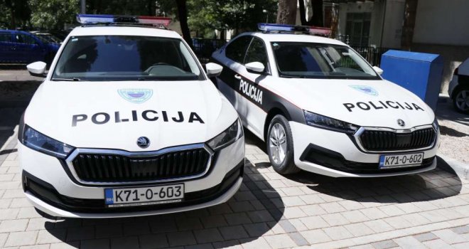 Policija u Kalesiji spriječila prodaju 13-godišnje djevojčice: Zatekli je u vjenčanici