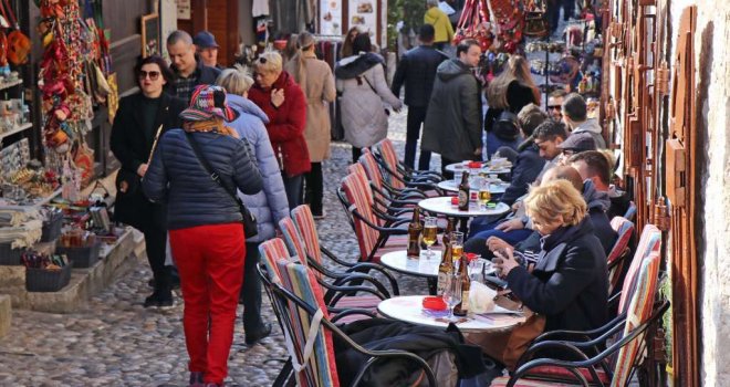  Nikad ne biste pogodili koji turisti najduže borave u BiH! Tri države prednjače