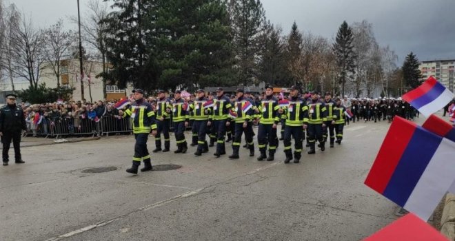 SDA: Paradiranje ruskih paravojnih formacija sa policijom RS nije samo problem BiH, već i EU-a i NATO-a