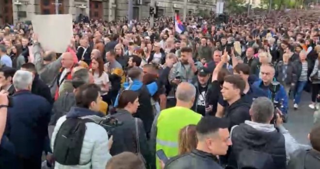 Građani izašli na ulice, šta se danas dešava u Beogradu: Pratite uživo protest 'Srbija protiv nasilja'