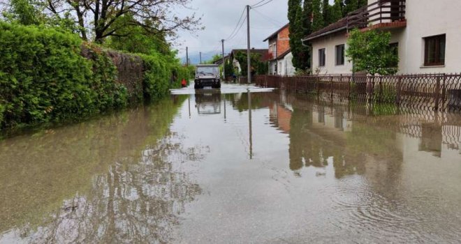 Razmjera šteta u USK oko 8 miliona KM: Samo u Bihaću i Bosanskoj Krupi voda prodrla u preko 600 objekata