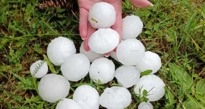 Nevrijeme počinje: Grad veličine jajeta padao u Jajcu, gdje se još očekuju padavine?