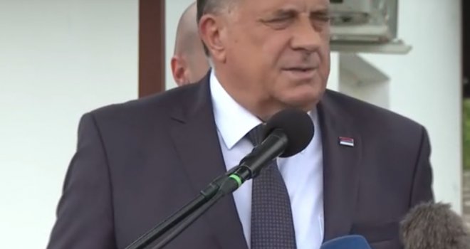 Milorad Dodik tvrdi da 700 miliona KM stoji na računima BiH: 'To je dio jedne šire akcije udara na RS'