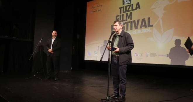 Projekcijom filma 'Djeda Mraz u Bosni' otvoren 13. Tuzla Film Festival, uručena nagrada Slavku Štimcu