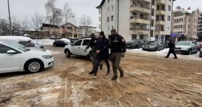 Advokatica Mladena Lučića o njegovom privođenju: Lišen slobode zbog sumnje na primanje mita