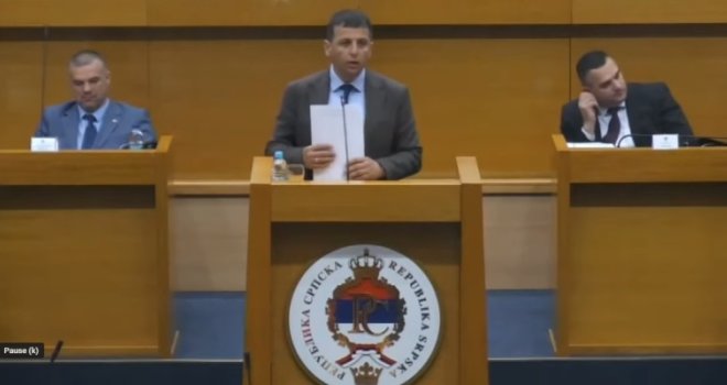 Vukanoviću opet prijete izbacivanjem, on poručio: ‘Tražite podršku od nas protiv kojih vodite prljavu kampanju!’