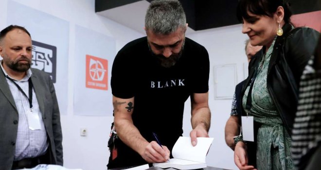 Feđa Štukan prezentirao 'Blank' na Sajmu u Sarajevu: Zamišljao sam je kao film, dok sam je pisao