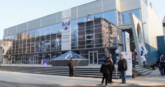 Detalji drame kod dvorane 'Goran Čengić' na Grbavici: Došlo do tučnjave učenika koji su učestvovali na manifestaciji