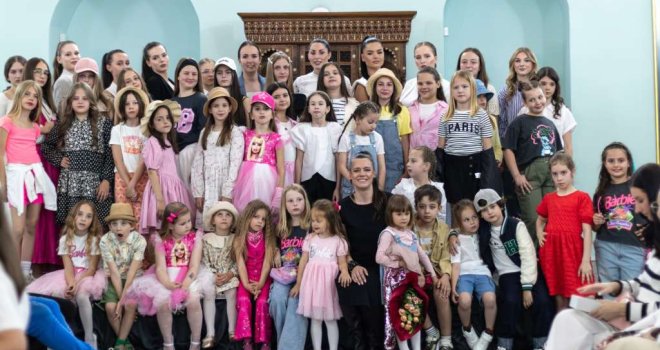Podrška SOS Dječijim selima: U Bošnjačkom institutu održan modni događaj, tražila se stolica više