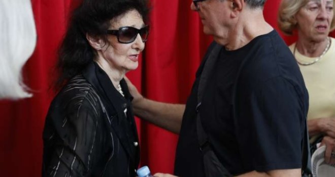 Emotivni oproštaj supruge Josipa Pejakovića: Hoću da ti kažem posljednji put...