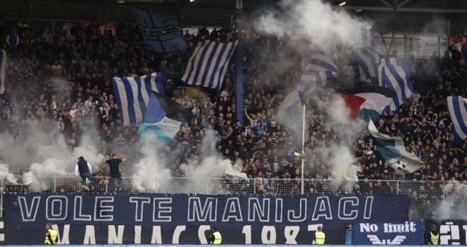 10 godina od ubistva Mirze Raščića: Humanitarna utakmica na Grbavici, veterani FK Željezničar protiv ekipe Pomozi.ba