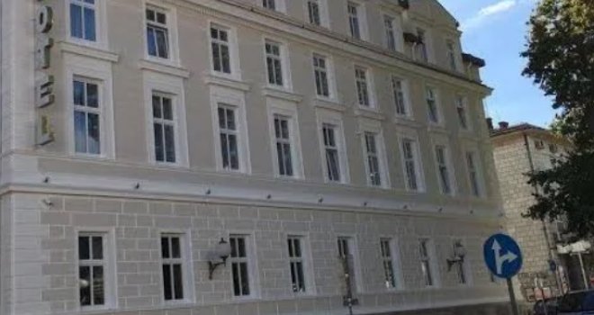 Policija pretresa hotel 'Central park' u Trebinju, gosti evakuisani