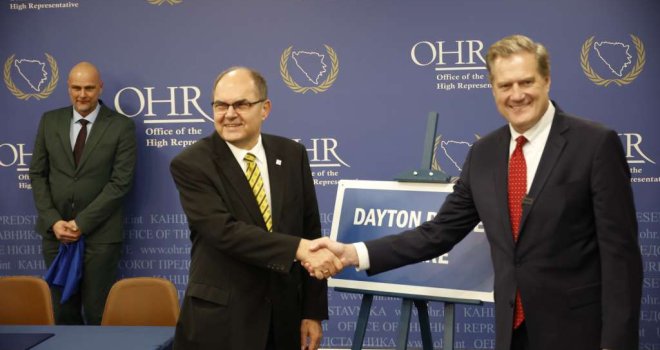 Schmidt nakon sastanka sa Turnerom: Poruka ostaje ista - mir se mora zaštititi, poštivati i aktivno braniti! 