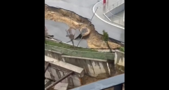 Novi horor u Srbiji: Apokaliptičan snimak prikazuje urušavanje cijele ulice! Oglasila se kompanija koja je gradila obrušeni put... 