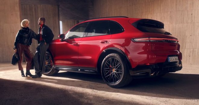 Stotine skupocjenih Porschea u Rusiji postale potpuno neupotrebljive: Izgubili vezu sa serverom