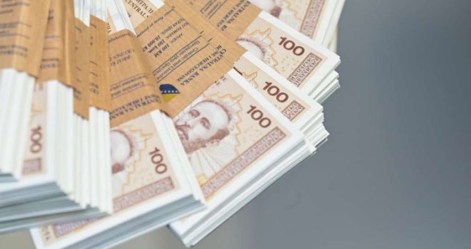 Porezni obveznici FBiH u periodu januar-novembar 2025. uplatili 7.966.382.096 KM javnih prihoda