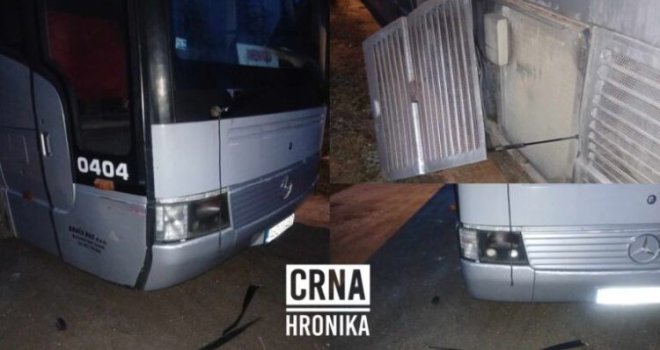 Bivši policajac razvalio školski autobus: 50 učenika moralo izostati sa nastave