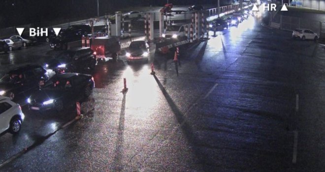 Haos zbog praznika: Na ovom graničnom prijelazu se čeka četiri sata