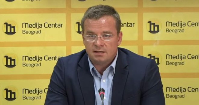 U Beogradu uhapšen advokat Čedomir Stojković: Borac za ljudska prava i žestoki kritičar Vučićevog režima