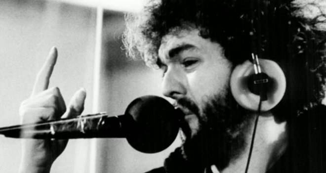 Miladin Šobić imao je sve, ali ga je smrt sestre Šeherezade povukla sa scene: Živi povučeno, još se oporavlja od moždanog udara