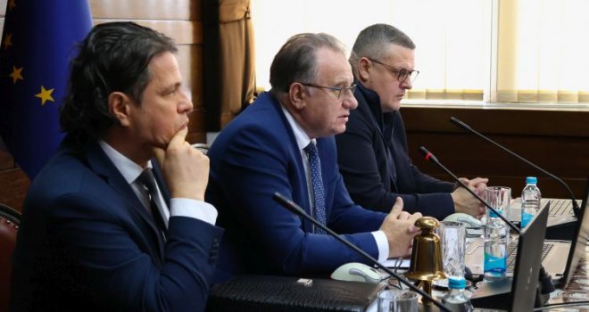 Vlada FBiH povećala sredstva za Filmski centar Sarajevo i Željeznice FBiH