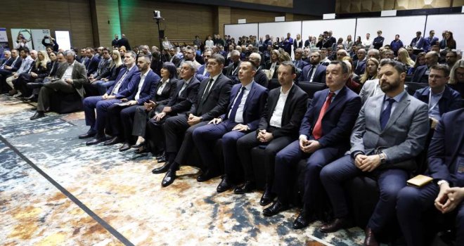 Otvoren četvrti 'Sarajevo Energy Forum', posvećen energetskoj tranziciji zapadnog Balkana