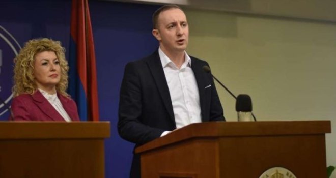 Poslanici SDS u NSRS optužili vlast da kupuje glasove na ponovljenim izborima