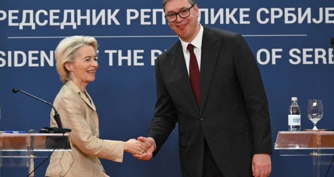 Vučić: Srbija ostaje na evropskom putu, ali će nastaviti kupovati plin od Rusije