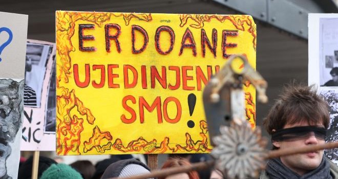 Spisak zahtjeva: Šta sve građani traže od Vlade KS, Skupštine i Tužilaštva? 