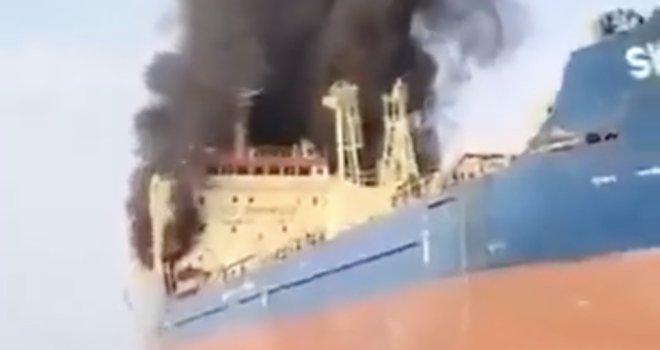 U Hormuškom moreuzu pogođen naftni tanker: Da li svijetu prijeti ekonomski haos?