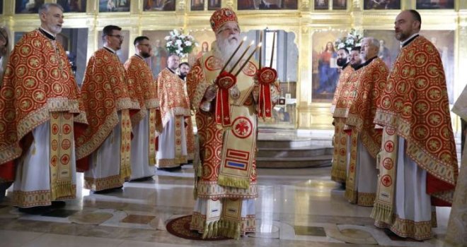 Vaskršnja liturgija služena u Sabornoj crkvi u Sarajevu