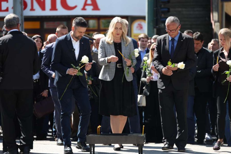 34-godine-dobrovoljacka-delegacija-rs-fena