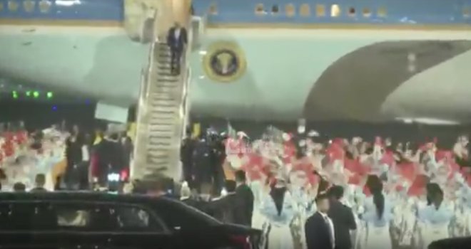 Historijska posjeta: Donald Trump je upravo sletio u Peking