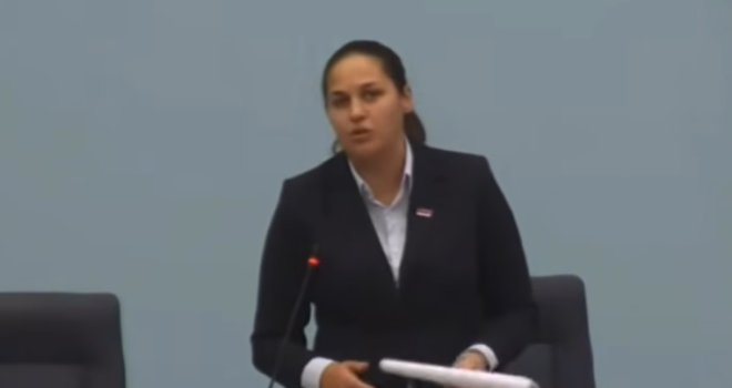 Anja Ljubojević se oglasila nakon ostavke: Žao mi je što je došlo do okolnosti koje su dovele do ove odluke...