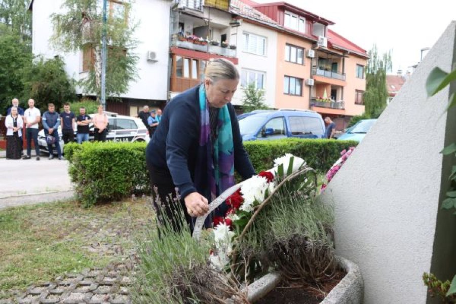 dobrinja-h-turajlica-godisnjica-stradanja-14-sarajlija-3