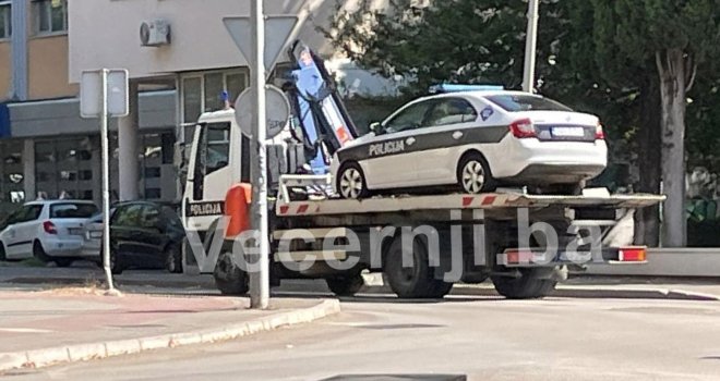 I to je BiH: U Mostaru pauk odvezao policijsko vozilo