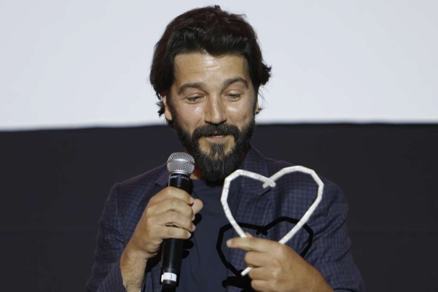 diego-luna-pocasno-srce-sarajeva3