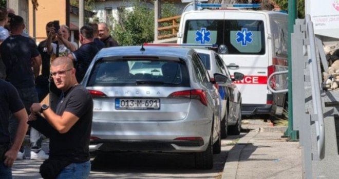 Majke izbodenih učenica u Tuzli: 'Napadačica je bila problematična i prije, strah nas je poslati djecu u školu'